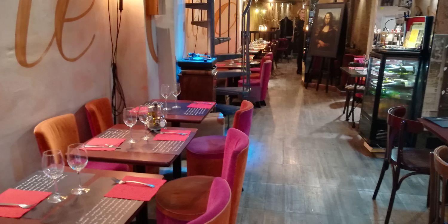 Le Centre du Monde, restaurant