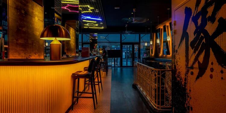 Shinko Vibe, bar