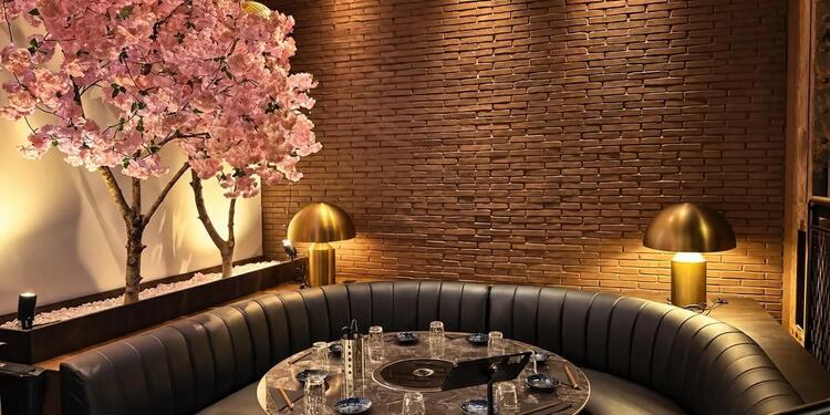 Shinko Grill, bar