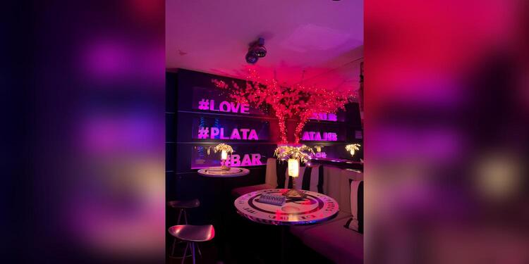 Plata Cocktail Bar, bar