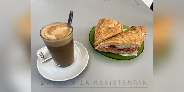 Bar Navarro, bar