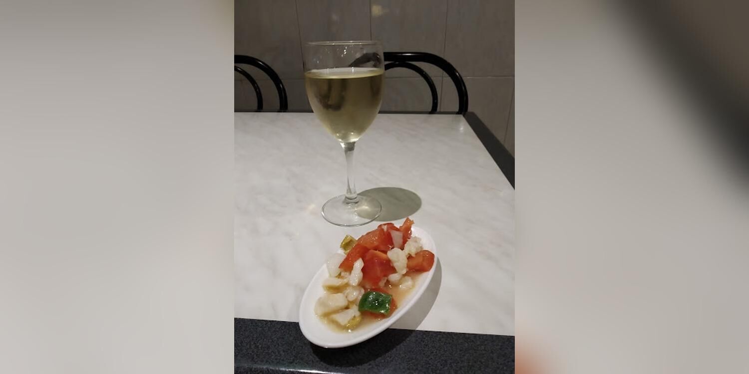 LA TAPETA BAR, bar