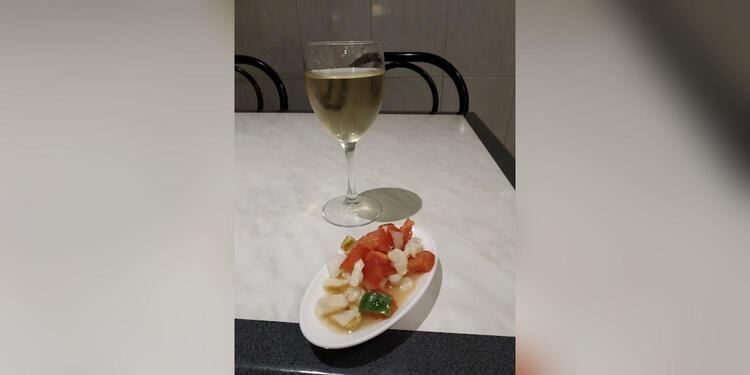 LA TAPETA BAR, bar