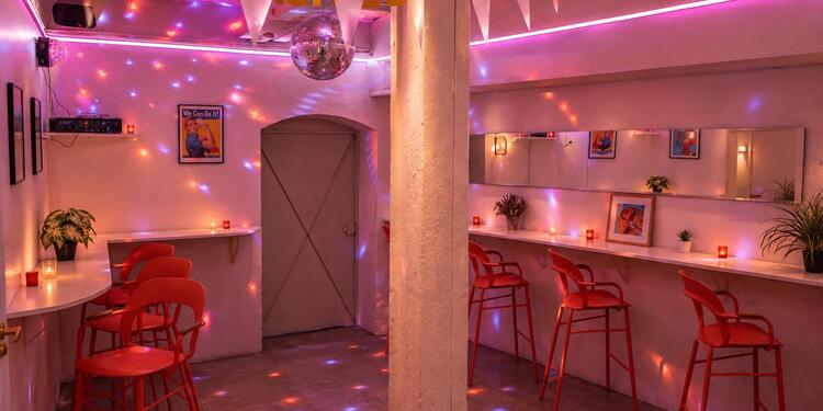 La Galinette Cendrée, bar