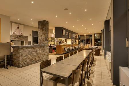 Le petit marché d'une faim d'apprendre, Bar Lyon Gorge de Loup #0