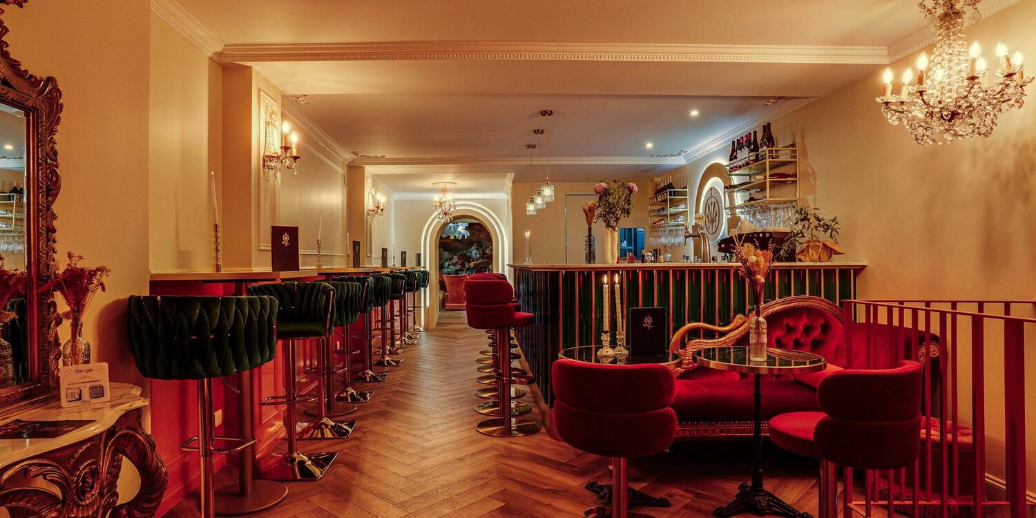 Maison Baroque (Ex. Maison Brochettes), bar