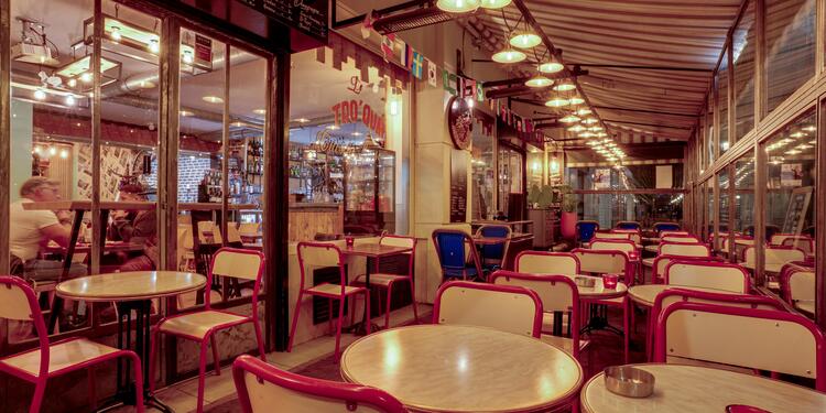 Le Trô' Quai, bar
