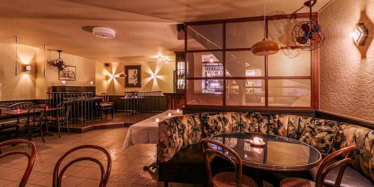 Chez Plumeau Paris, bar