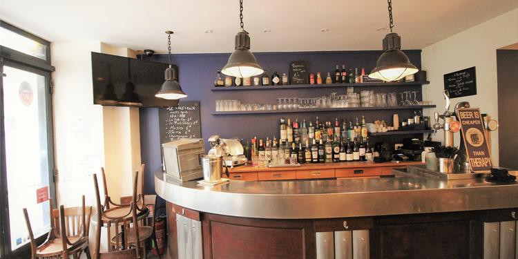Le Curieux (fermé), bar