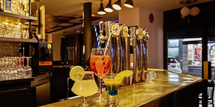 Le Dis Vin Gaulois, bar