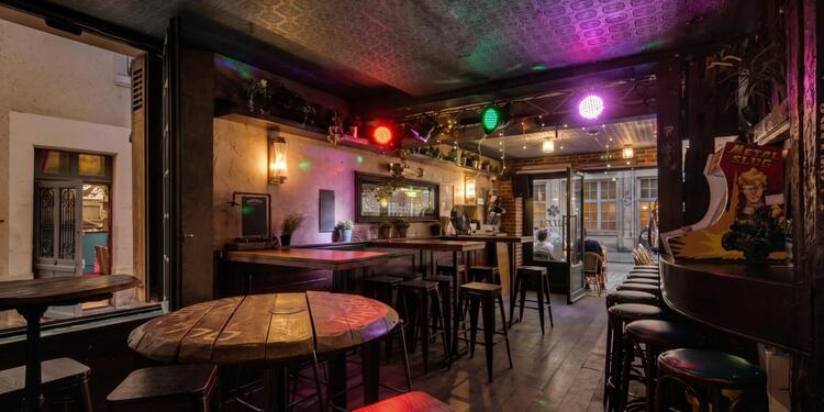 Puzzle Pub, bar