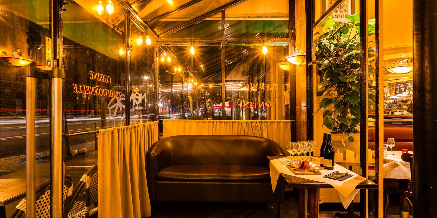 Le Reveil Bastille, bar