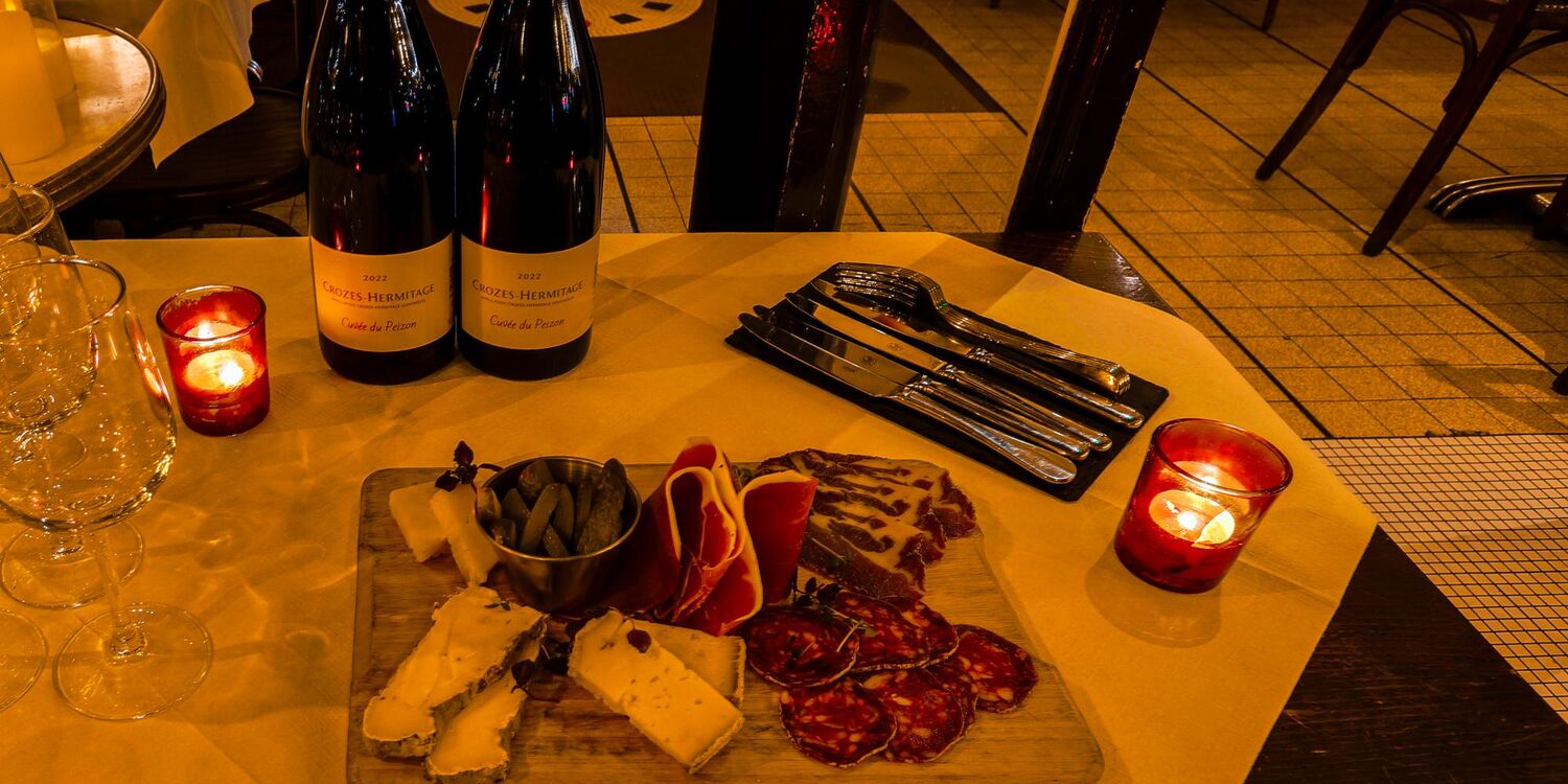 Le Reveil Bastille, bar
