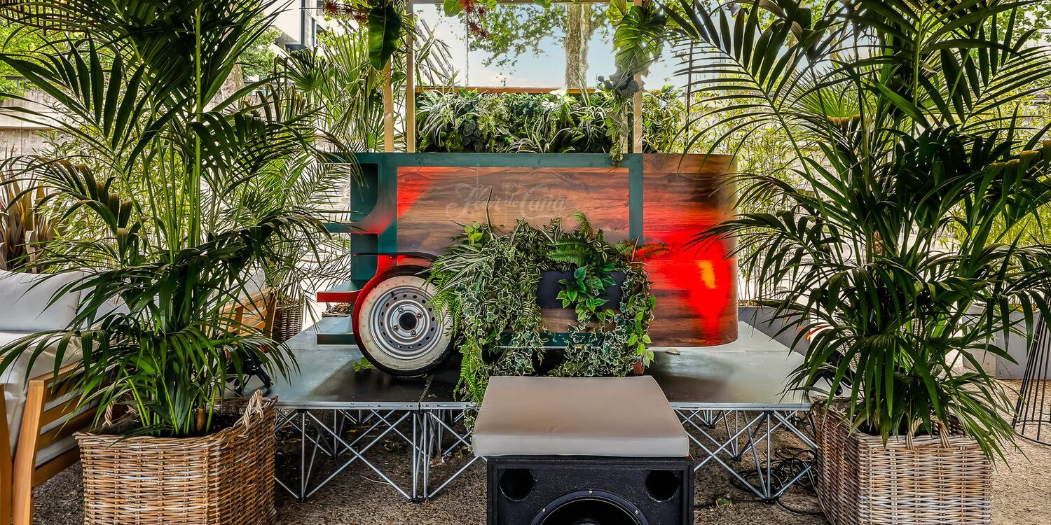 LE BATEAU PHARE - La Terrasse à Quai, bar