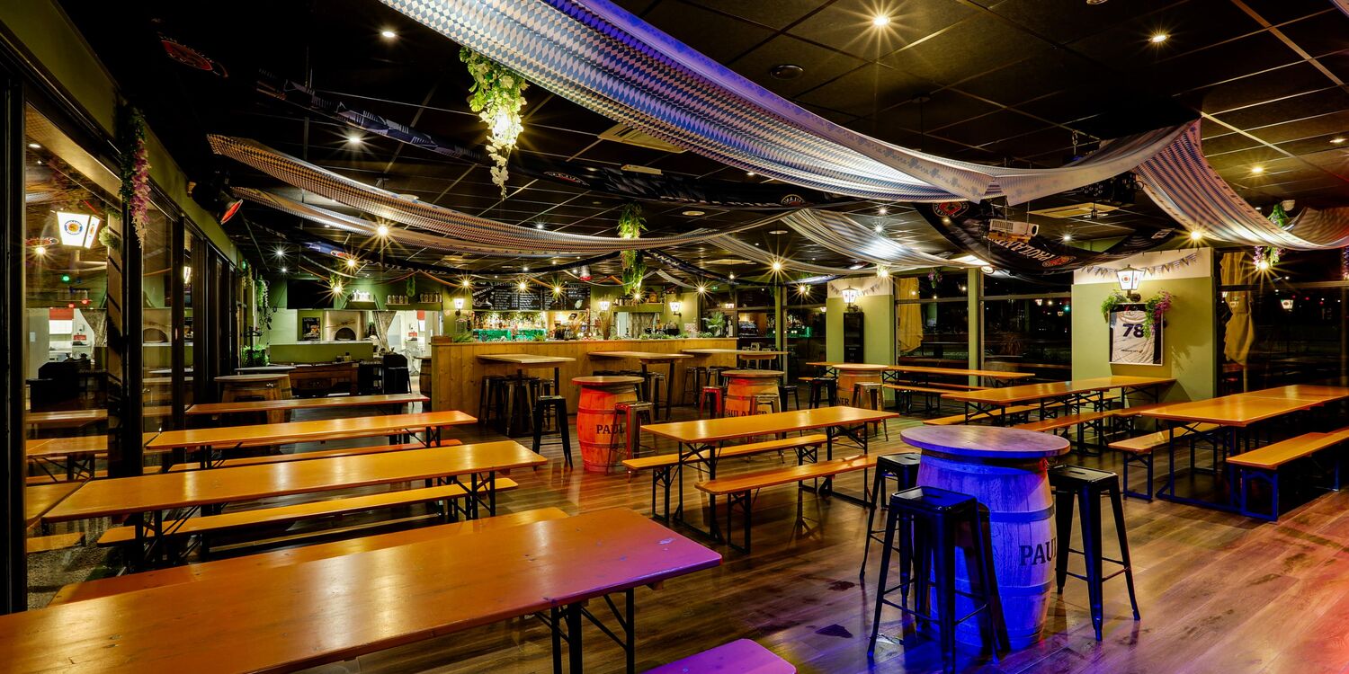 Biergarten by le Rhino, bar