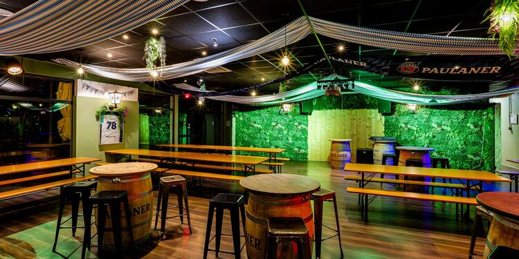 Biergarten by le Rhino, bar