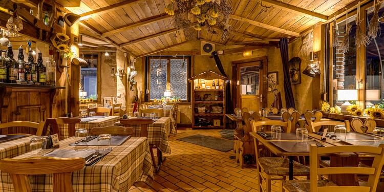 La Petite Auberge, bar