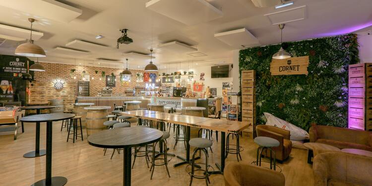 Papy Georges, bar