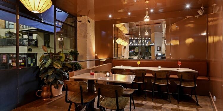 Bruts Montmartre, bar