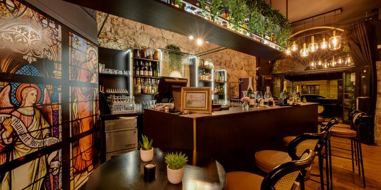 Bar Saint-Nicolas, bar