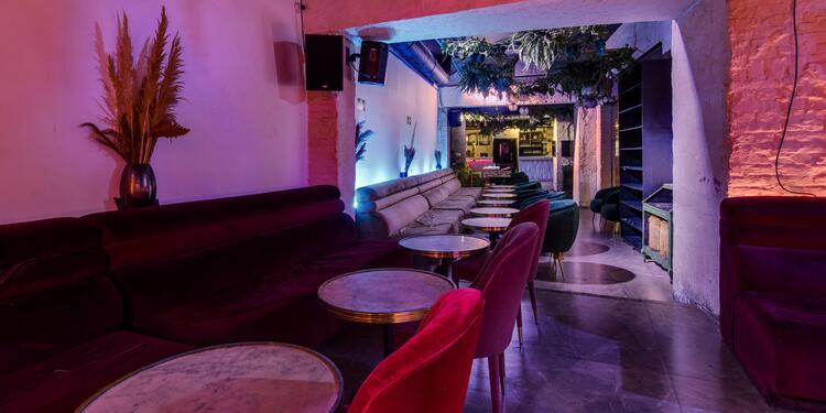 The place brussels, rental_room