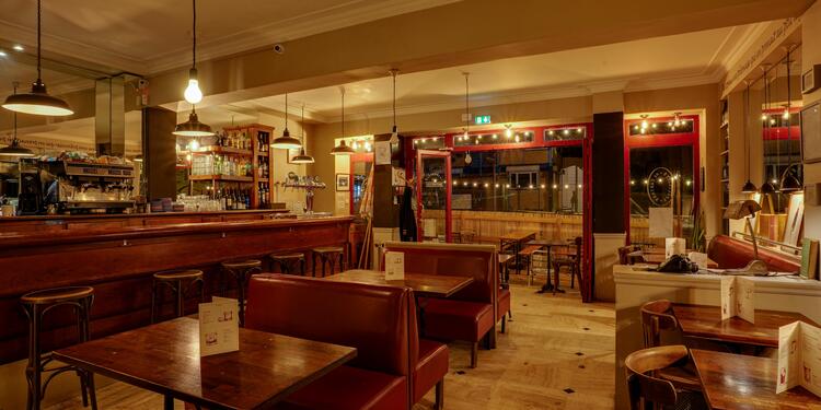 Les Tontons, restaurant