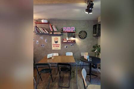 Muche - Guinguette Bistrot, Bar Bruxelles Les Marolles #0