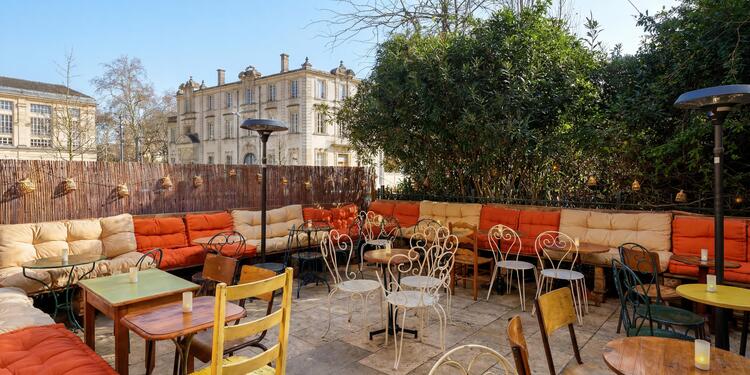 Le Bobard, bar