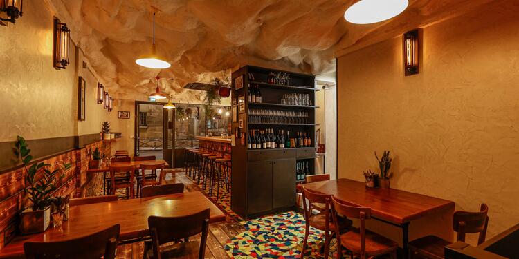 Tina au 38 (Privatisation), rental_room