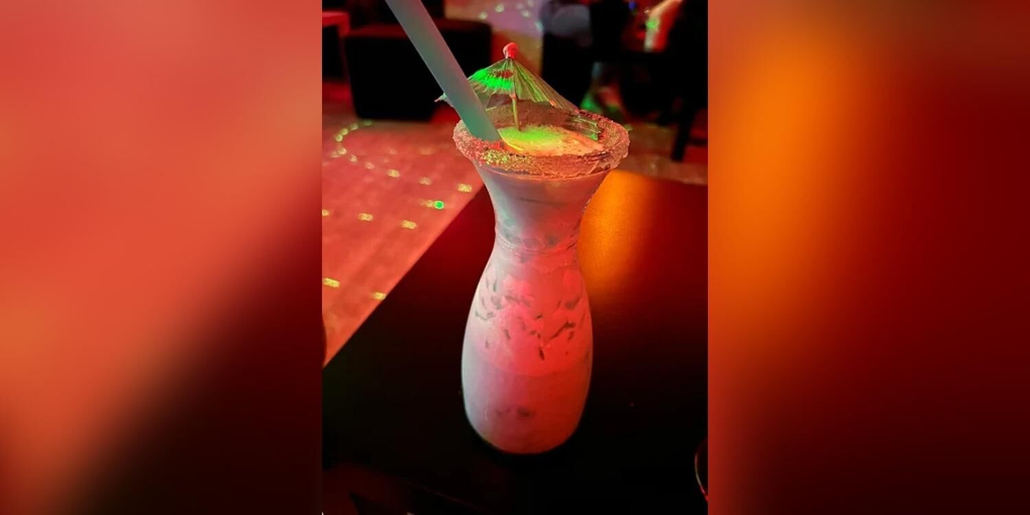 Secreto, bar