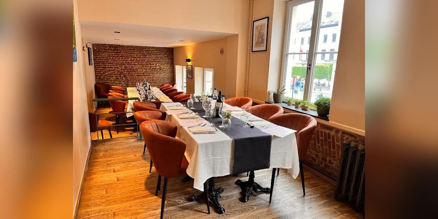 Bar & Restaurant Tourane - Place du Luxembourg, restaurant