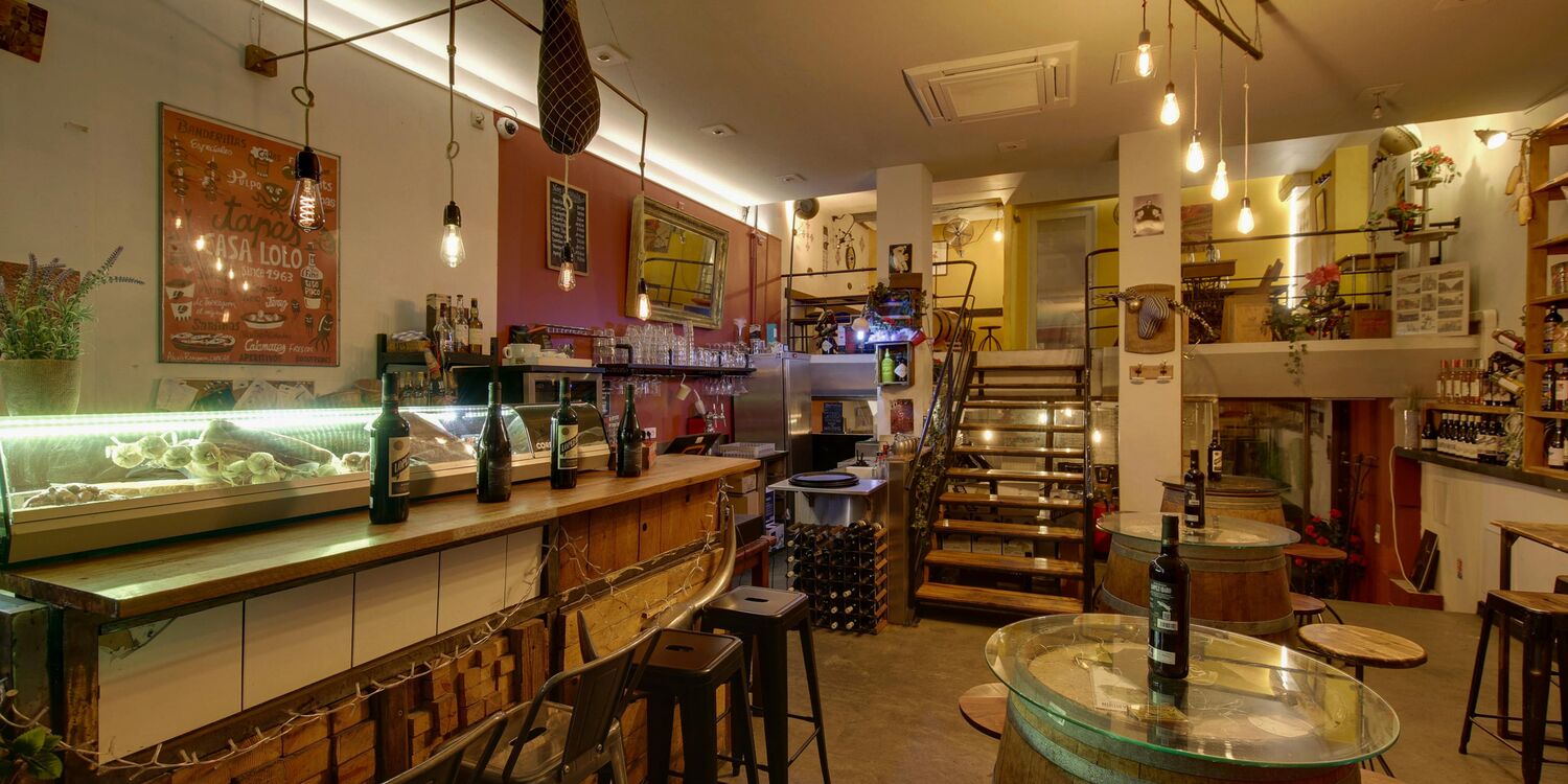 La Cave à Jambon, bar