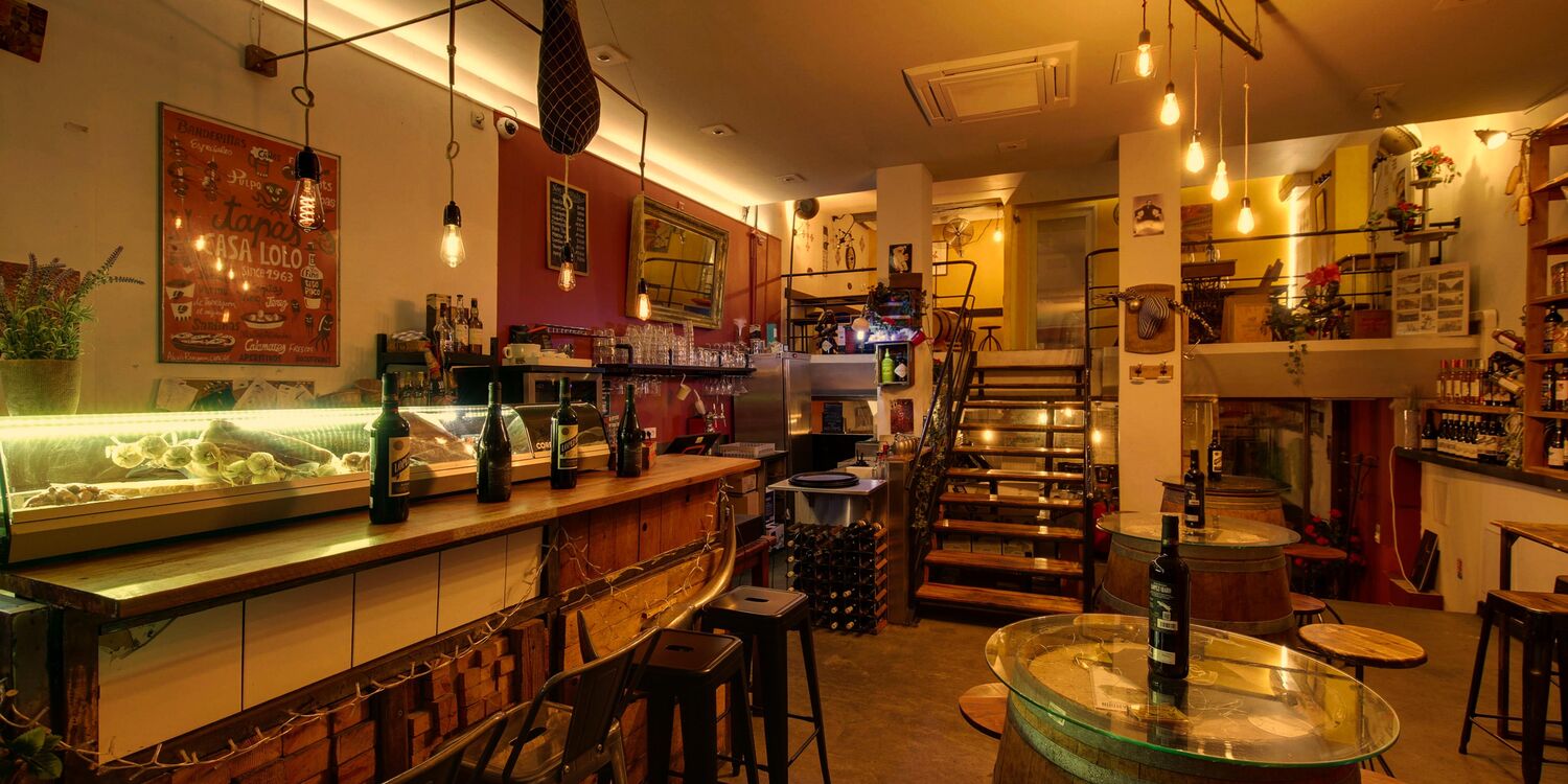 La Cave à Jambon, bar