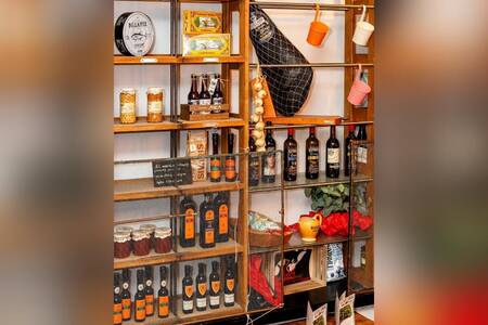 La Cave à Jambon, Restaurant Marseille Saint-Victor #0