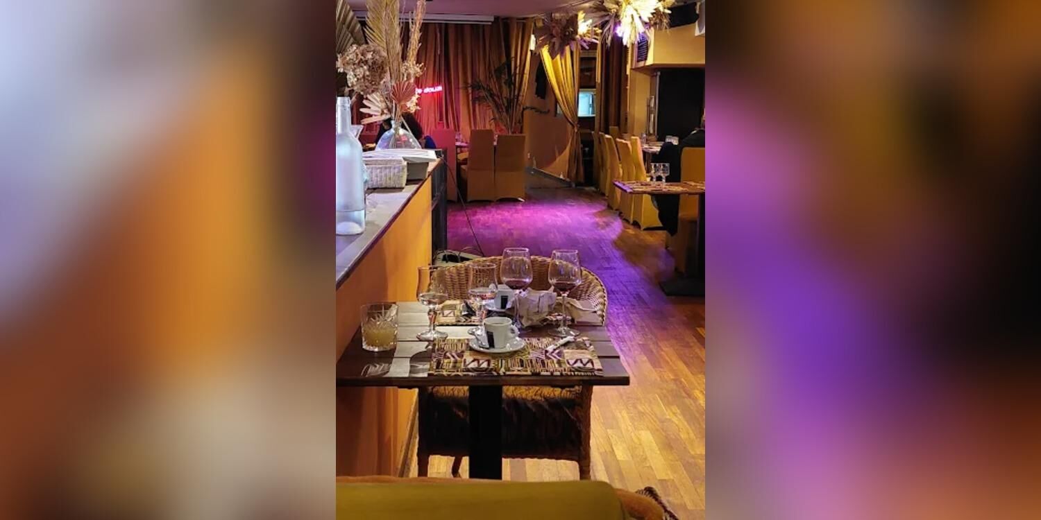 Le Soixante Douze, bar