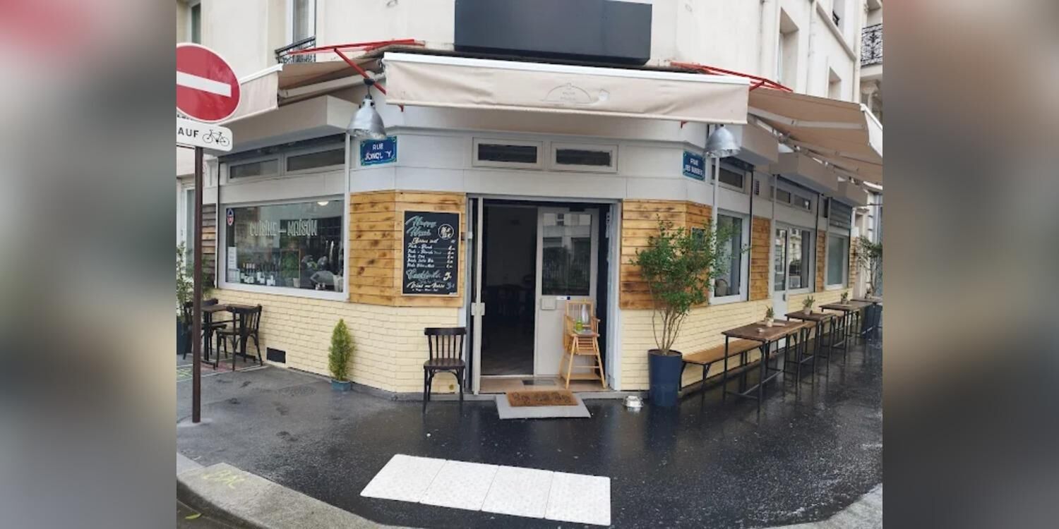 le petit plaisir, bar