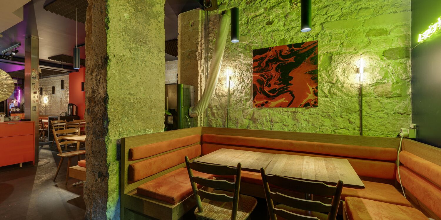MALABOOM, bar