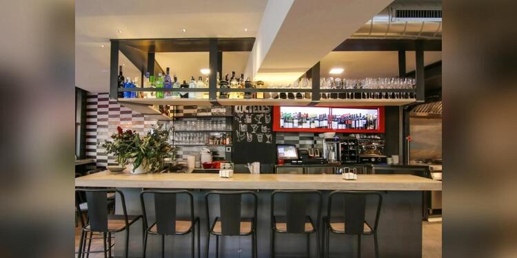 Chico, bar