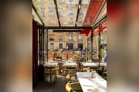 Abstinence, Restaurant Paris Motte-Picquet #0