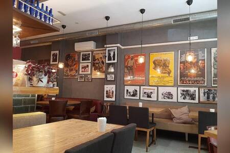 Notorious | Tapas bar & Craft Beers | Cerveza artesana & Tapas, Bar Barcelona Les Corts #0