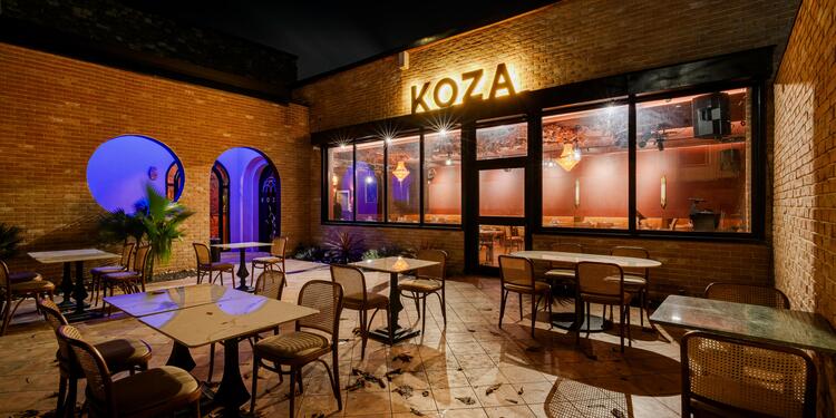 koza, bar