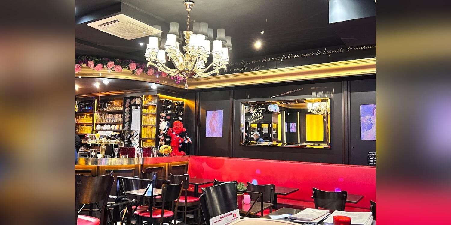 Brasserie Naï, bar