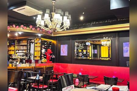 Brasserie Naï, Bar Paris Ternes #0