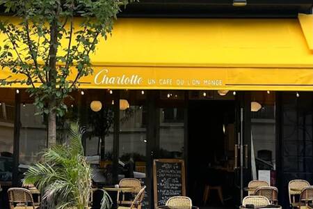 CAFÉ CHARLOTTE, Bar Paris Père-Lachaise #0