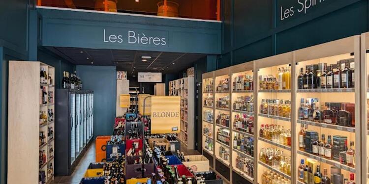 V and B République, bar