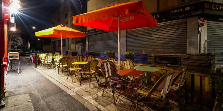 LA GUINGUETTE DES LILAS, bar