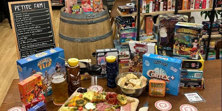 Les Dés Raisonnables, bar