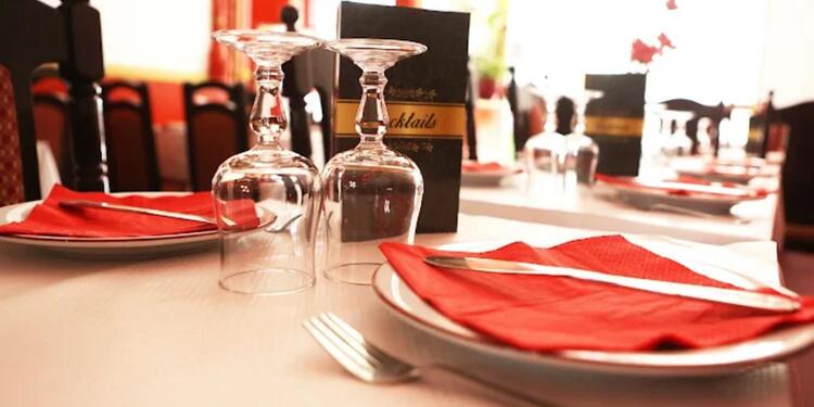 RESTAURANT KOHINOOR INDIEN, restaurant