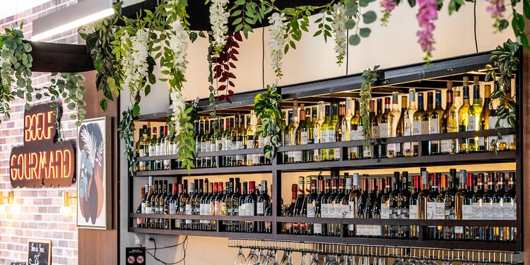 Bœuf Gourmand, bar