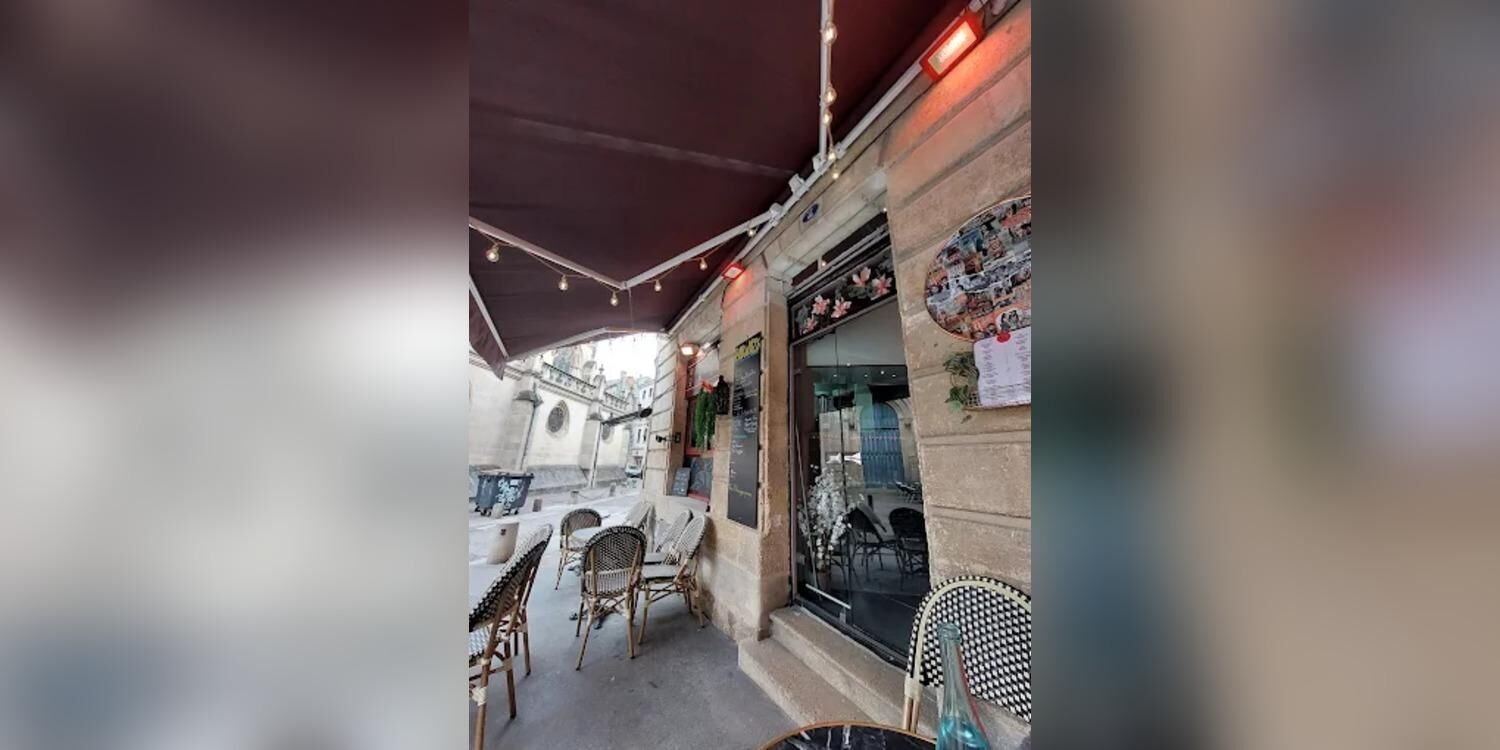 Istanbul Café, restaurant